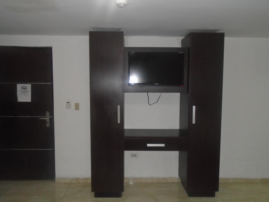 Residencial Mexico Hotel Panama City Eksteriør billede