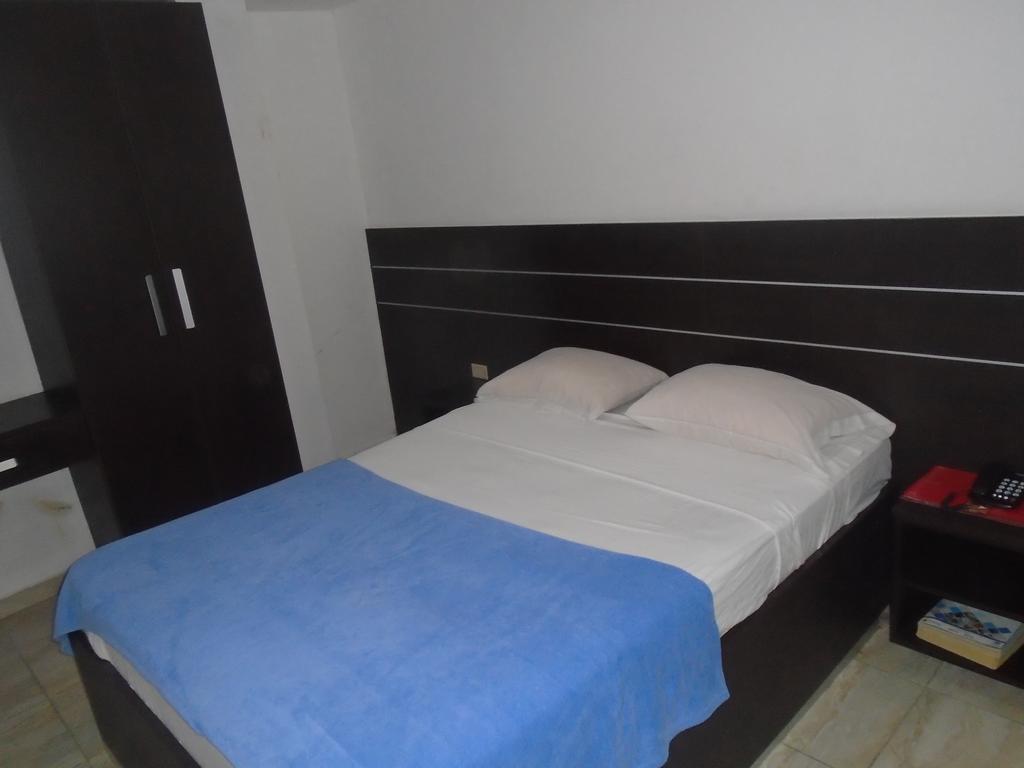 Residencial Mexico Hotel Panama City Eksteriør billede